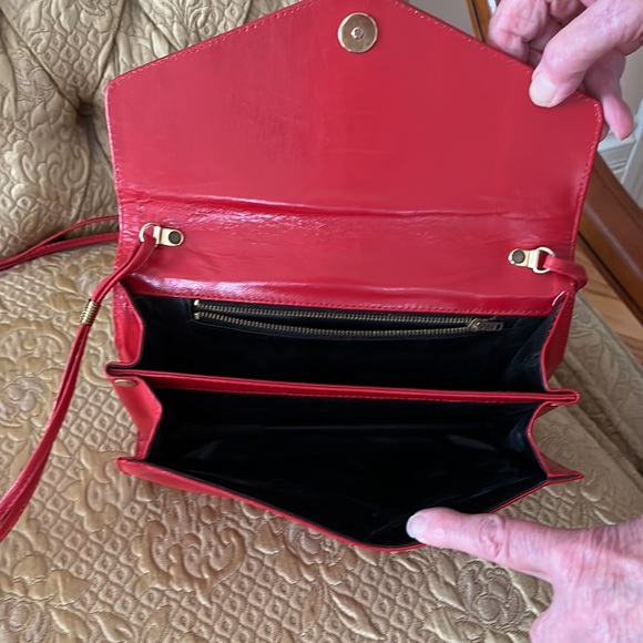 Beautiful Soft Italian Leather Purse with Decorative crocodile accent. - Picture 9 of 11
